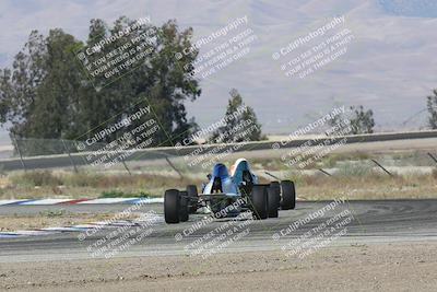 media/Jun-02-2024-CalClub SCCA (Sun) [[05fc656a50]]/Group 4/Qualifying/